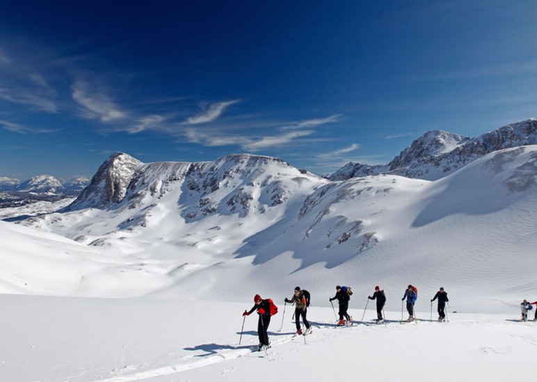 Skitourengeher bei der Dachstein-Überquerung © Schladming-Dachstein, Raffalt