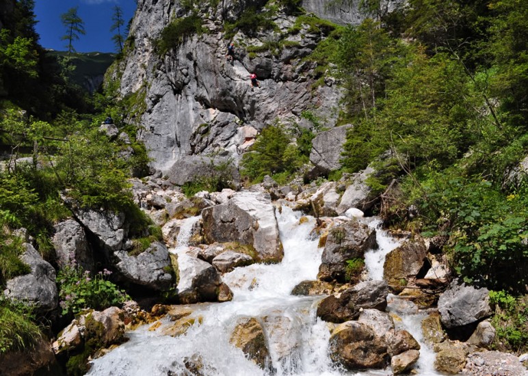 Silberkarklamm mit Wasserfall und beeindruckendem Klettersteig